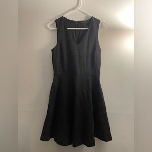 Banana Republic Women’s Mid-Dress. Color: Black NWOT